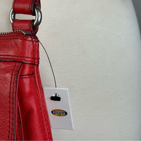 New Authentic Fossil Crossbody Tomato Color Leather Handbag Top Zip -Marlow Read - Picture 5 of 16